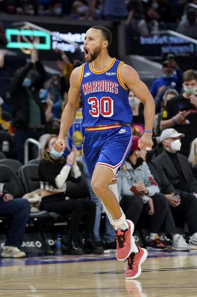 Curry 3 46 store